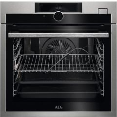 AEG BSE978330M, Single electric, pyro clean oven
Connected SteamCrisp Quarter Steam + Pyrolytic oven with Command Wheel control, HD
