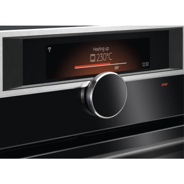 AEG BSE978330M, Single electric, pyro clean oven
Connected SteamCrisp Quarter Steam + Pyrolytic oven with Command Wheel control, HD