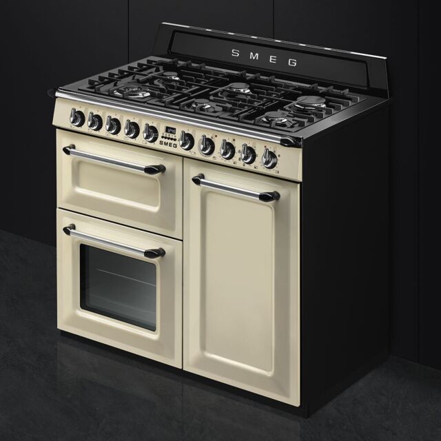 Smeg TR103P 100cm Cream dual fuel range cooker